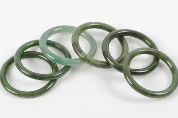 Comment estimer un bracelet en jade ?